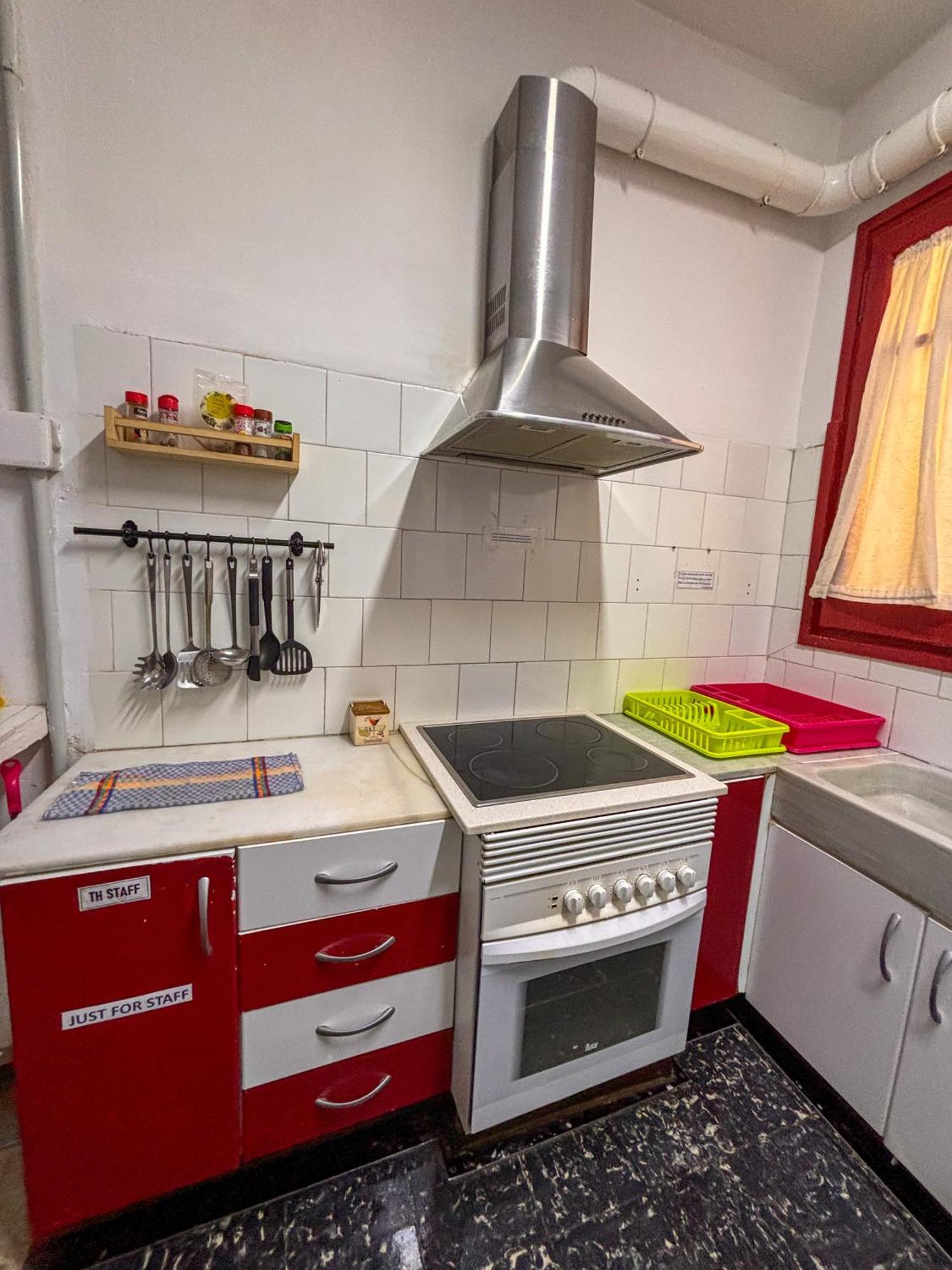 Tarragona Hostel Hostal *